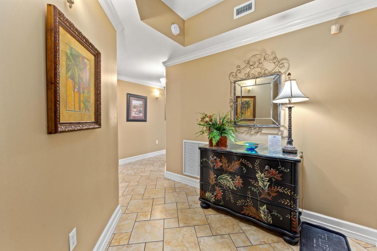 Gulf Front Master Bedroom! 2 Pools & Hot Tubs! Sleeps 8! Panama City Beach Buitenkant foto