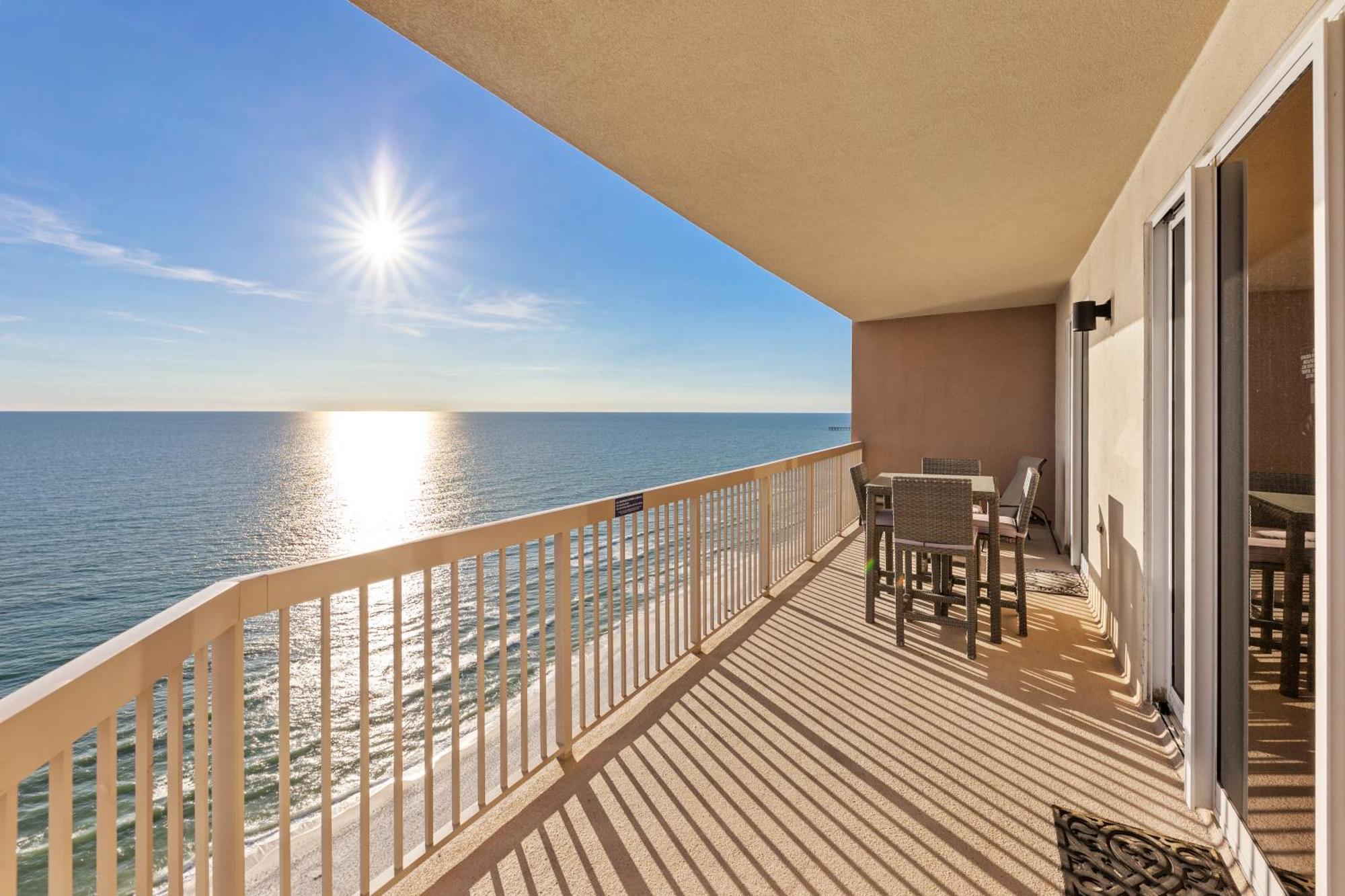 Gulf Front Master Bedroom! 2 Pools & Hot Tubs! Sleeps 8! Panama City Beach Buitenkant foto