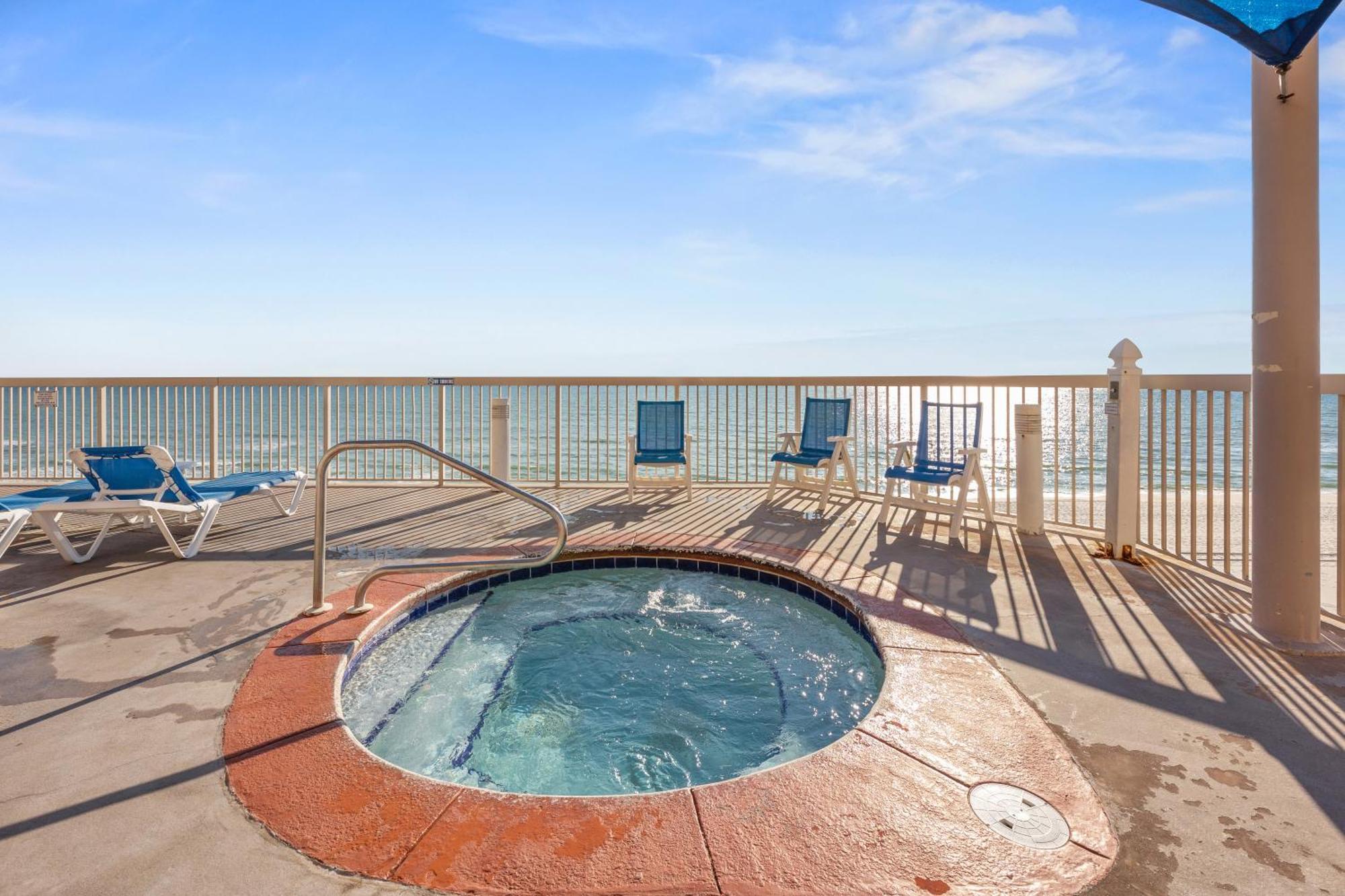 Gulf Front Master Bedroom! 2 Pools & Hot Tubs! Sleeps 8! Panama City Beach Buitenkant foto